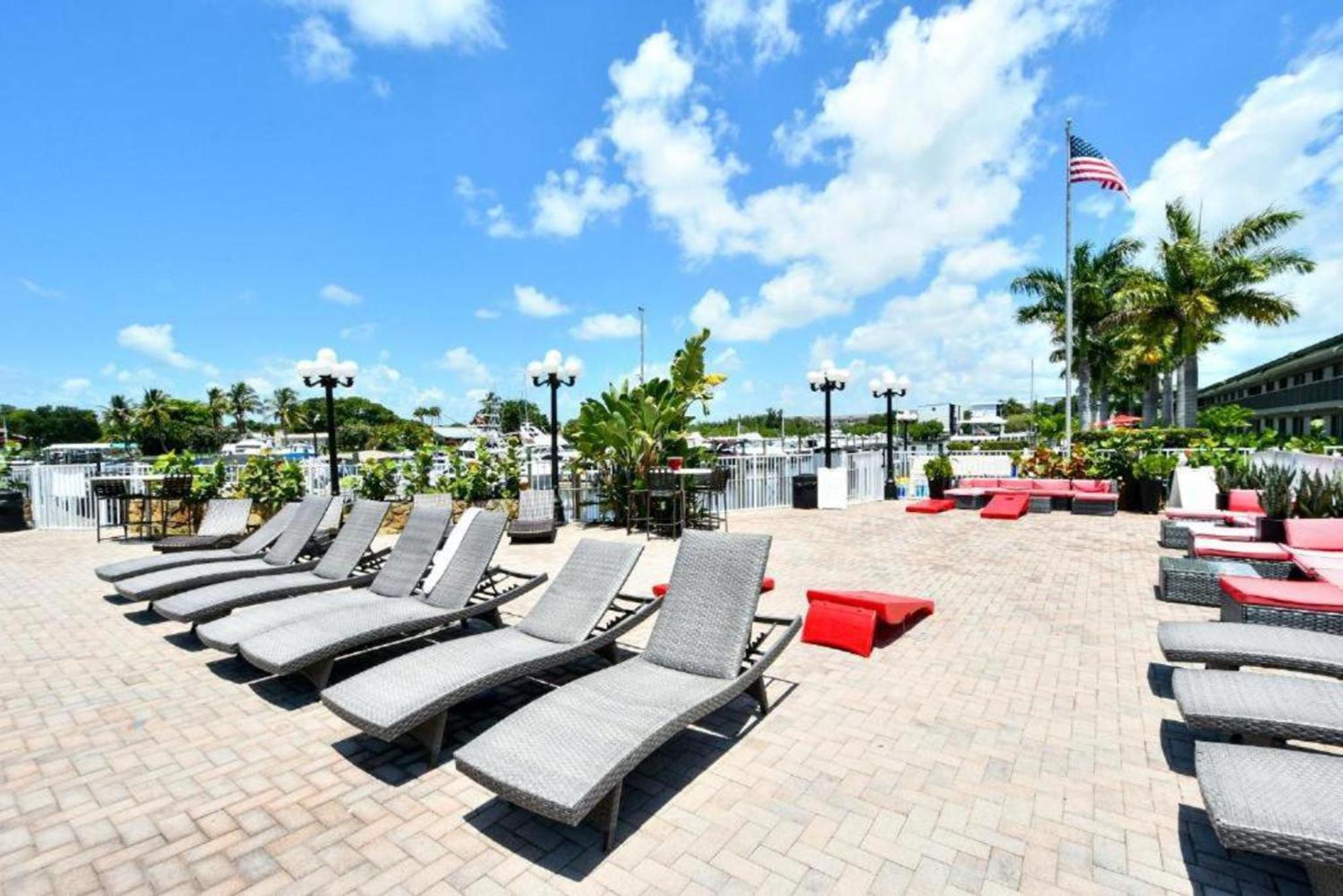 אפרטהוטל South Bradenton Getaway At The Marina מראה חיצוני תמונה